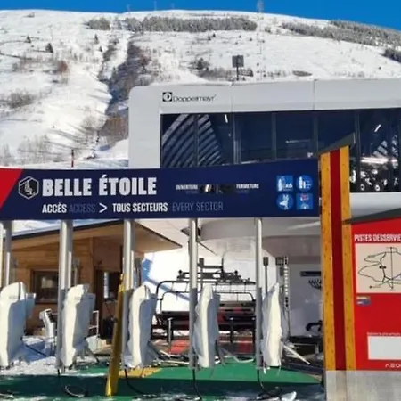 Appartement 4 Personnes Aux Pieds Des Pistes Le Champame Wifi Netflix *